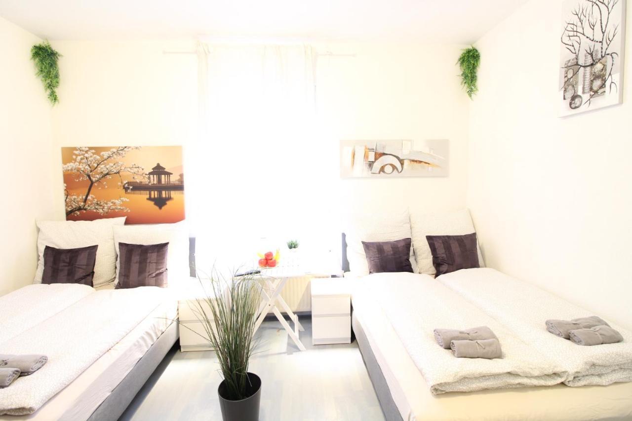 Downtown Apartments Ulm - Im Herzen Von Ulm & Komfortable Boxspringbetten Екстериор снимка